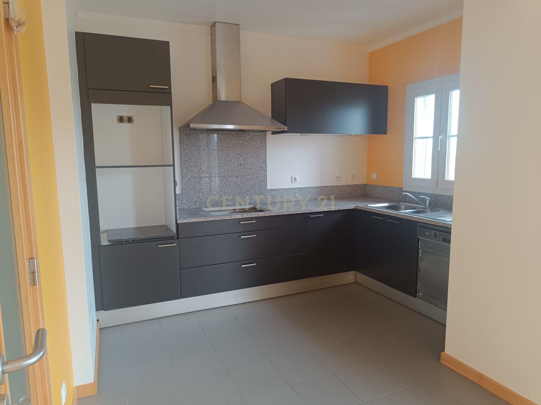 🏡 Apartamento Duplex T3/T4 na Ericeira – Vista Mar e Serra! 🌊⛰️ - Image 6